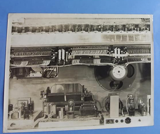 Goodmans Audiom speaker in an early Jennings electronic organ