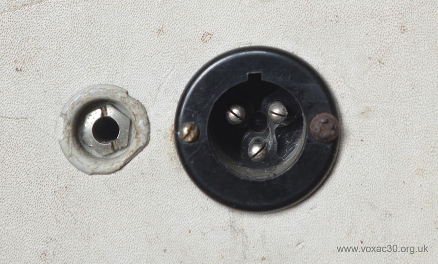 Vox Continental, mid 1963, Bulgin mains socket